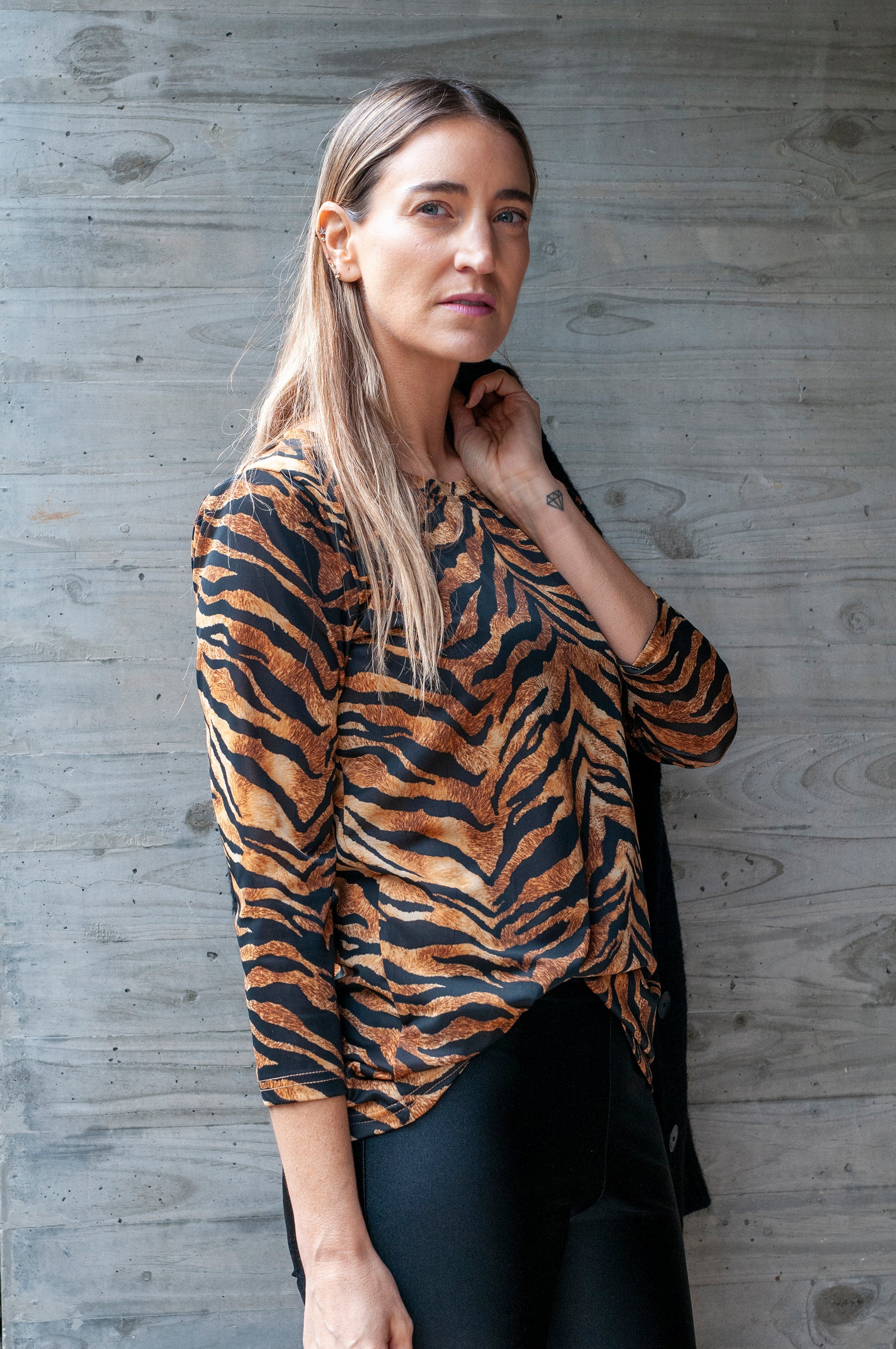 Polera Burundi - Tigre Amarillo